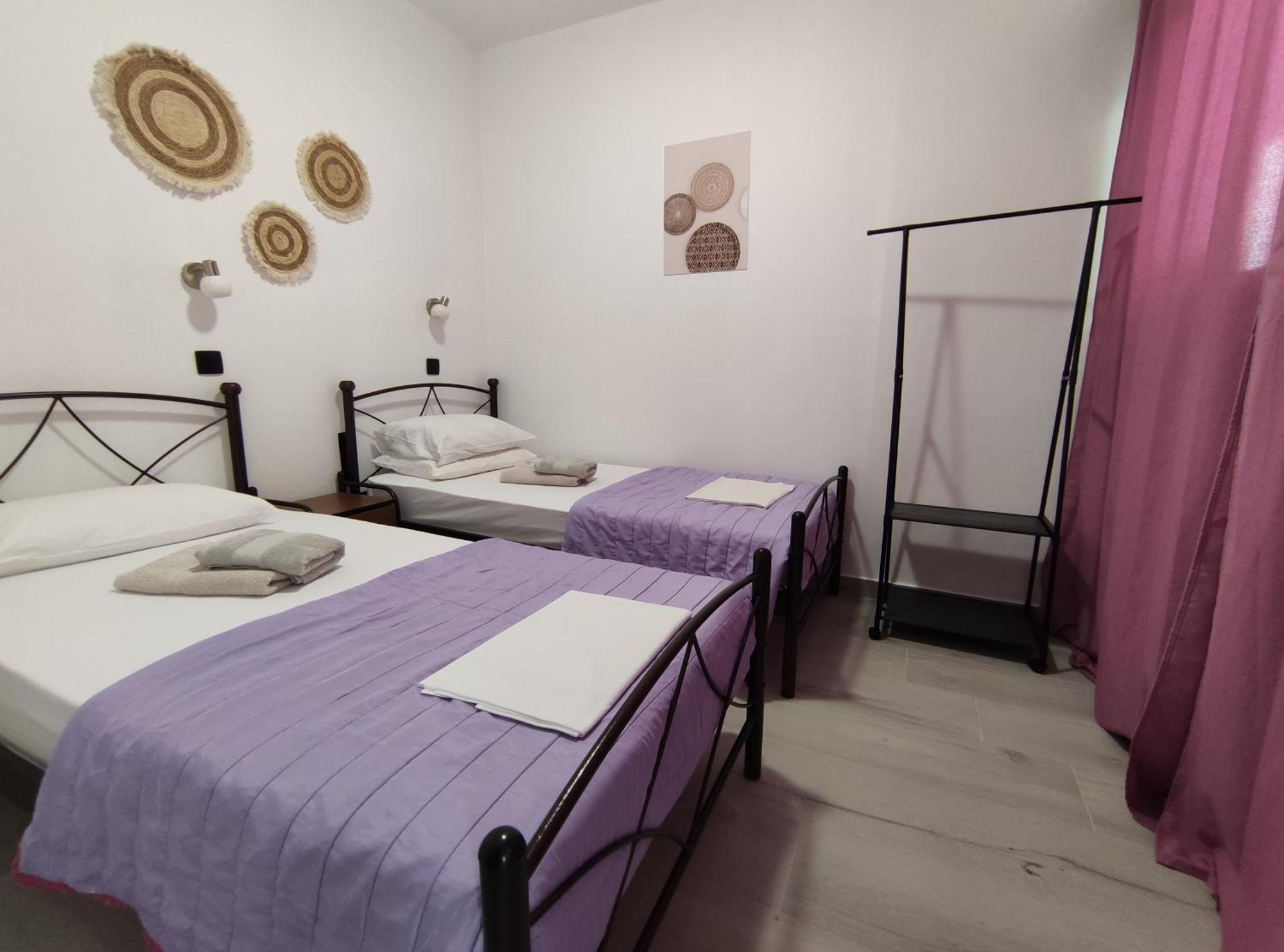 Lions 2 Studios & Apartments, Poros Island. Πόρος Εξωτερικό φωτογραφία