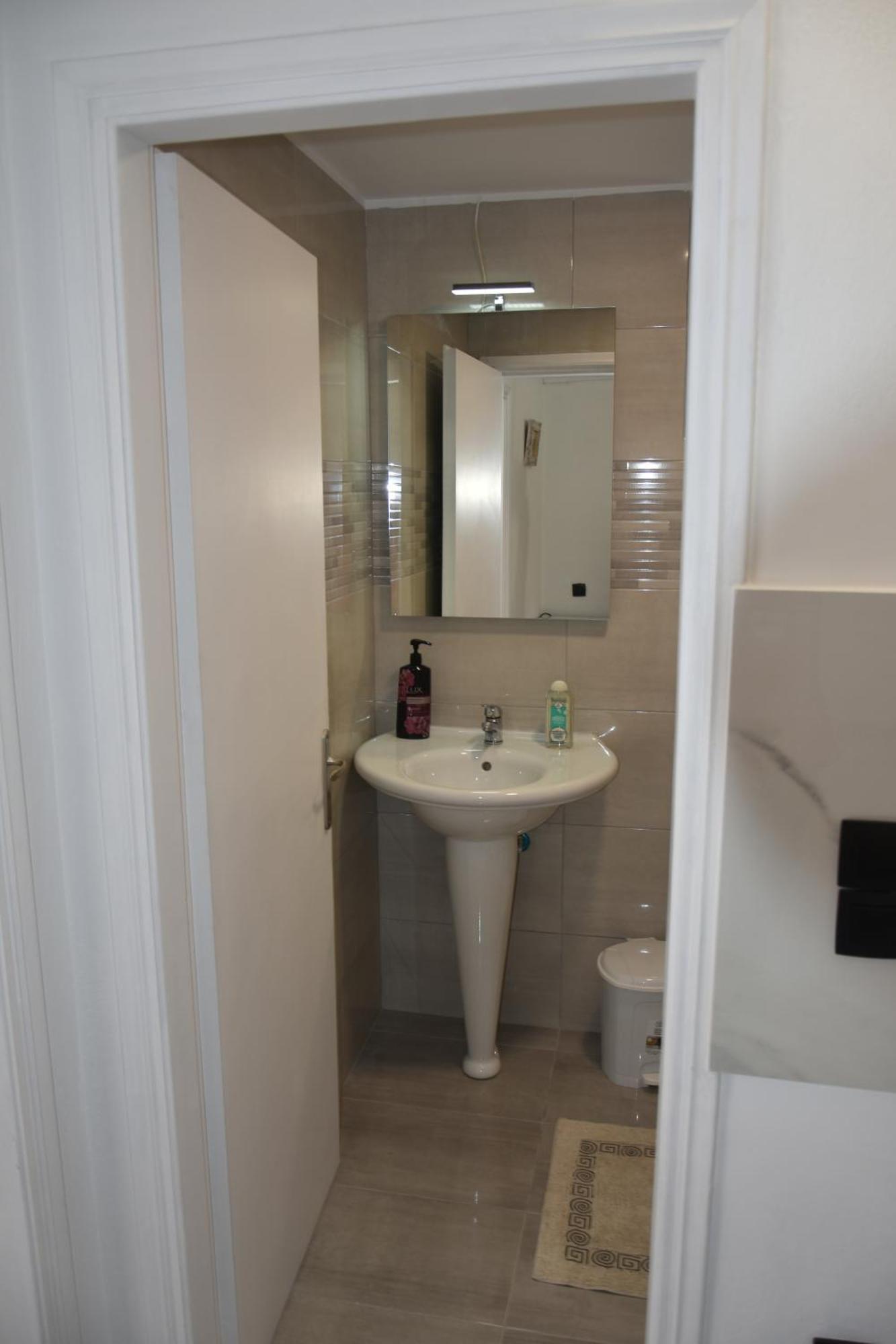 Lions 2 Studios & Apartments, Poros Island. Πόρος Εξωτερικό φωτογραφία