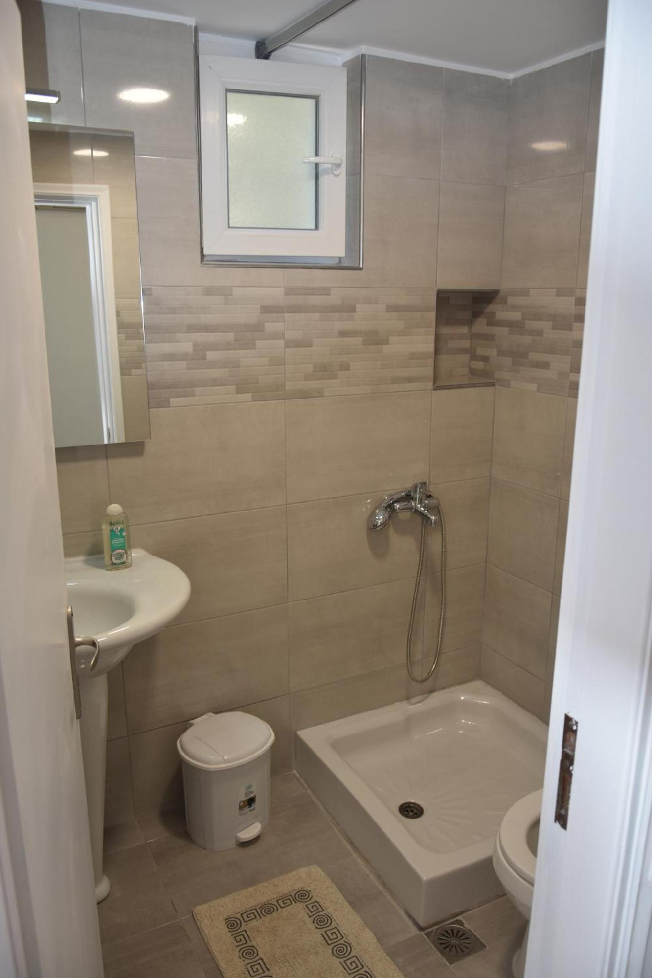 Lions 2 Studios & Apartments, Poros Island. Πόρος Εξωτερικό φωτογραφία